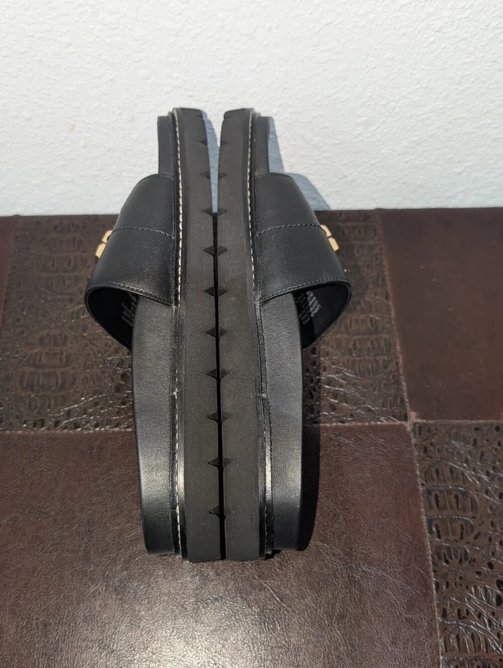 Tory Burch Everly Anatomic Lug Nappa Leather Slide Sandal in Black Size 8